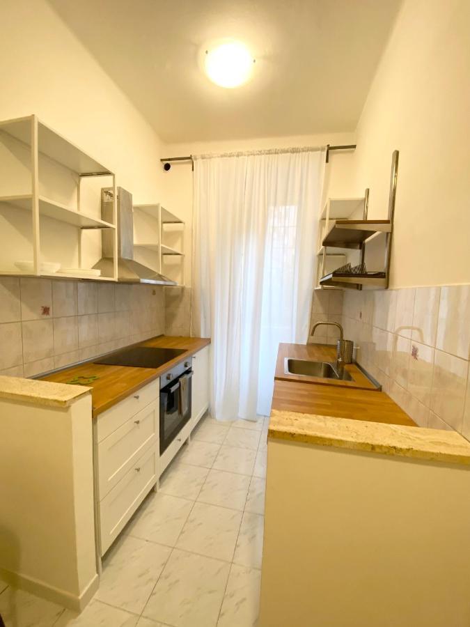 Art Atelier Apartments Рим Екстер'єр фото